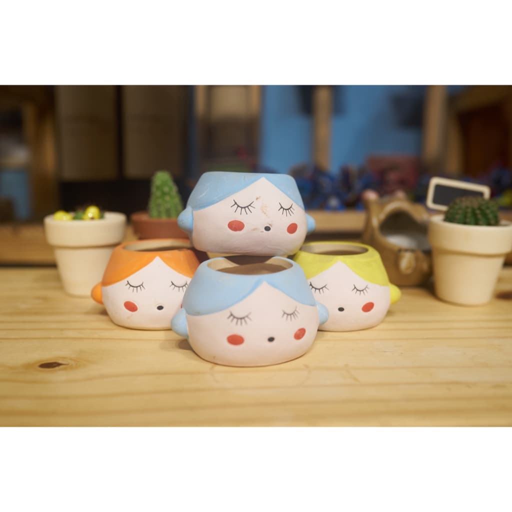 Chậu Sứ Mini Cô Gái 2 Mái